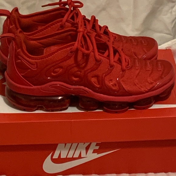 Nike | Shoes | Air Vapormax Plus Color 